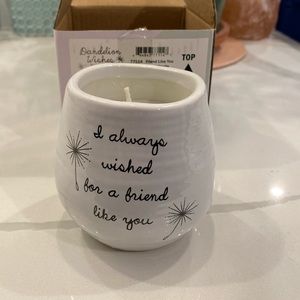 Soy filled 8 oz candle - celebrating friendship and smelling good too!